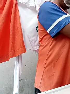 ale3J4a online show from October 2025 09:31:02 PM