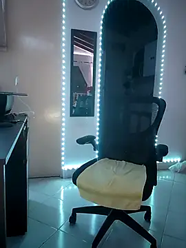 AbbyBaker222 online show from September 2025 06:04:02 AM