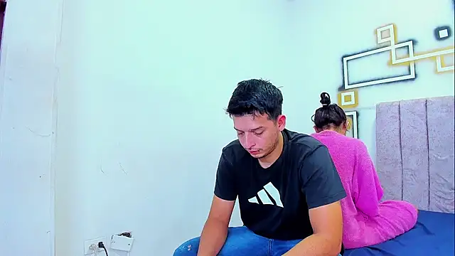 FerneyManti online show from December 2025 02:04:01 PM