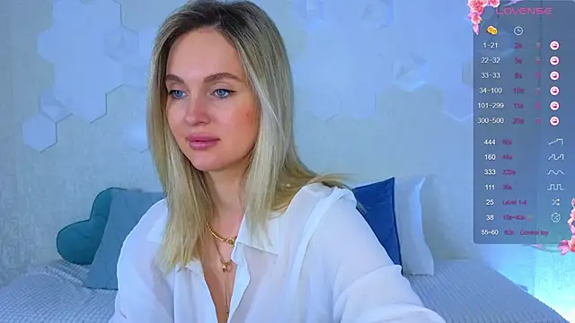 Lynna Sparks online show from November 2025 02:17:02 AM