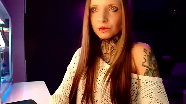 InesGold online show from February 2025 09:15:02 PM