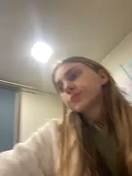 Snapshot of GraceTorrez chatting on January 2025 03:55:01 PM GraceTorrez online show from January 2025 03:55:01 PM