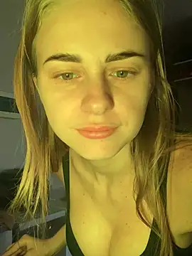 Snapshot of GraceTorrez chatting on January 2025 10:10:02 AM GraceTorrez online show from January 2025 10:10:02 AM