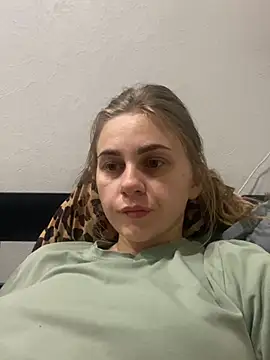 Snapshot of GraceTorrez chatting on January 2025 07:13:02 PM GraceTorrez online show from January 2025 07:13:02 PM