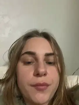 Snapshot of GraceTorrez chatting on January 2025 04:46:01 PM GraceTorrez online show from January 2025 04:46:01 PM