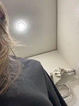 Snapshot of GraceTorrez chatting on February 2025 11:06:01 PM GraceTorrez online show from February 2025 11:06:01 PM