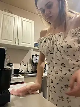 Snapshot of GraceTorrez chatting on February 2025 07:45:02 AM GraceTorrez online show from February 2025 07:45:02 AM