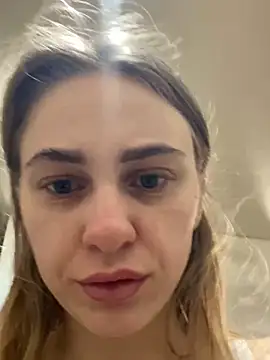 Snapshot of GraceTorrez chatting on February 2025 07:42:02 AM GraceTorrez online show from February 2025 07:42:02 AM