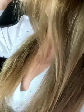 Snapshot of GraceTorrez chatting on September 2025 05:36:01 PM GraceTorrez online show from September 2025 05:36:01 PM