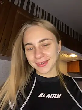 Snapshot of GraceTorrez chatting on October 2025 02:51:02 PM GraceTorrez online show from October 2025 02:51:02 PM