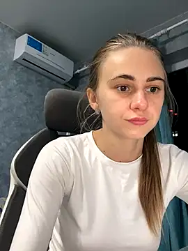 Snapshot of GraceTorrez chatting on November 2025 05:13:02 PM GraceTorrez online show from November 2025 05:13:02 PM