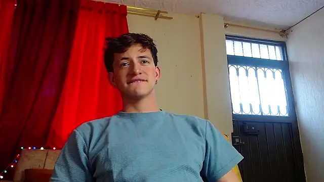 GabyThoms online show from January 2025 08:02:01 PM