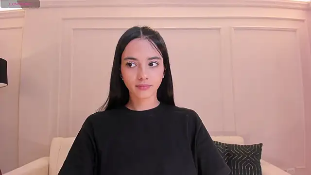 HannahJamesX online show from December 2024 06:26:01 PM