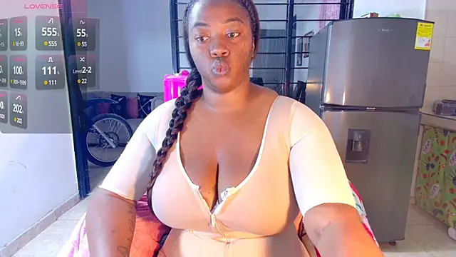 CiaraEbony online show from February 2025 08:11:01 PM