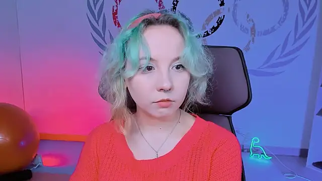 JasmineMilko online show from January 2025 05:05:01 AM