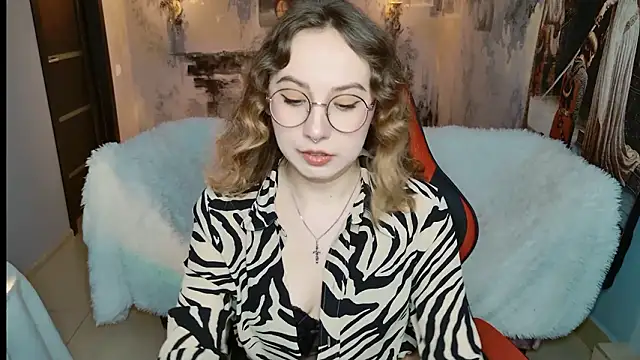 JasmineMilko online show from March 2026 05:11:02 AM