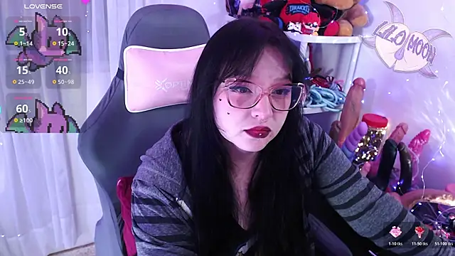 LiloMoon69 online show from February 2026 11:39:01 PM