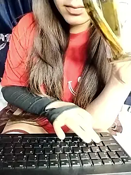 Snapshot of sexylaya2 chatting on May 2026 03:11:02 AM sexylaya2 online show from May 2026 03:11:02 AM