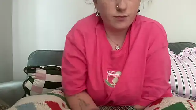 Snapshot of lilsbabyxo chatting on May 2026 04:57:01 PM lilsbabyxo online show from May 2026 04:57:01 PM