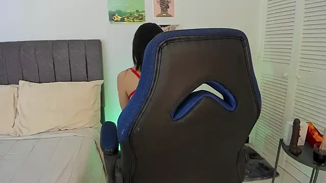 NicoleHaley online show from July 2026 05:55:02 AM