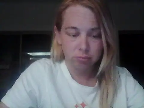 burrkitty online show from October 2025 03:37:02 AM