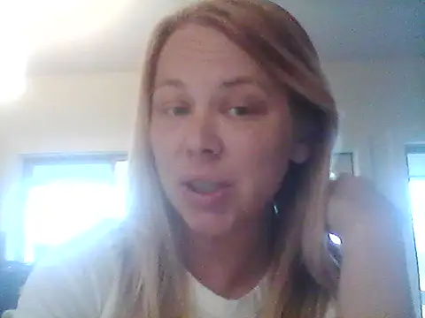 burrkitty online show from October 2025 09:25:02 PM