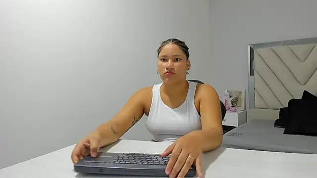 Lize Lisha online show from March 2025 08:04:01 PM