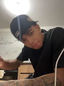 JoanG10 online show from September 2025 05:06:02 AM