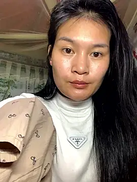 Snapshot of Zeni_fer chatting on December 2024 12:27:01 PM Zeni fer online show from December 2024 12:27:01 PM