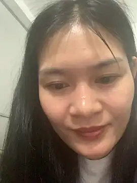 Snapshot of Zeni_fer chatting on January 2025 05:02:01 AM Zeni fer online show from January 2025 05:02:01 AM