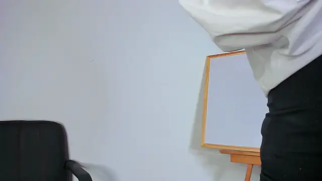 EngelStone online show from January 2025 07:48:01 PM