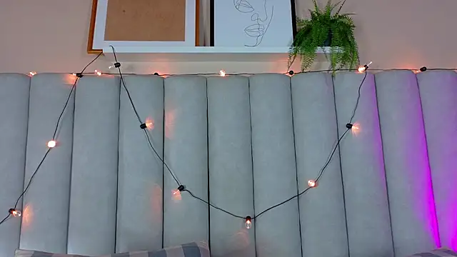 EngelStone online show from November 2025 07:36:02 PM