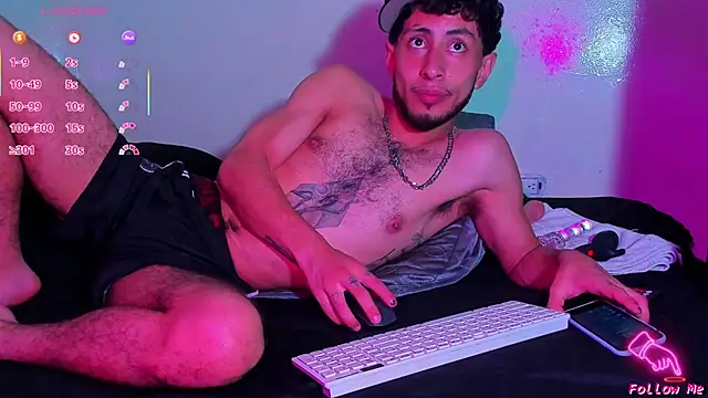 Piggy Eddy online show from March 2026 02:34:02 PM