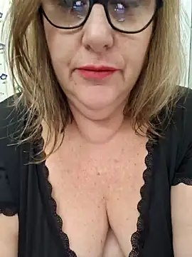 Mara-24 online show from January 2025 10:43:02 PM