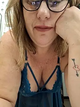 Mara-24 online show from January 2025 10:11:02 PM