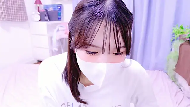 Snapshot of mari_tan_ch chatting on December 2024 12:03:01 PM mari tan ch online show from December 2024 12:03:01 PM