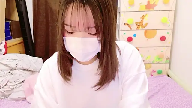 Snapshot of mari_tan_ch chatting on December 2025 12:30:01 AM mari tan ch online show from December 2025 12:30:01 AM