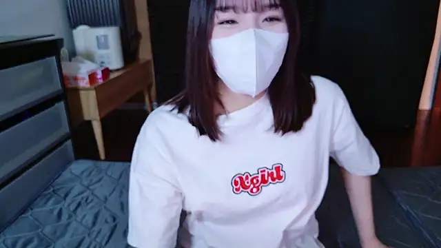 Snapshot of mari_tan_ch chatting on January 2026 06:05:02 AM mari tan ch online show from January 2026 06:05:02 AM