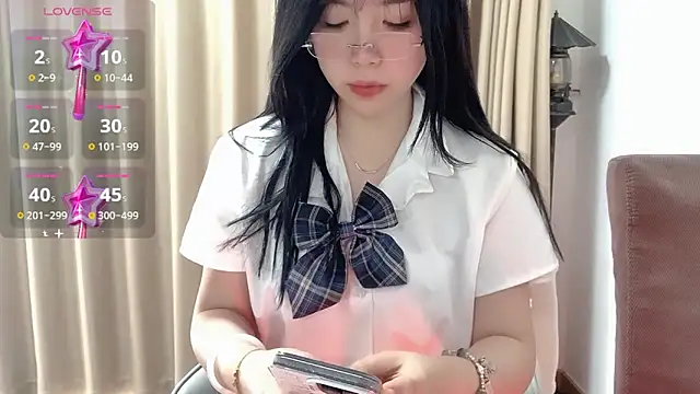 NickiBloom online show from December 2024 02:17:01 AM