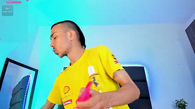 steven hott8 online show from March 2025 07:45:02 PM