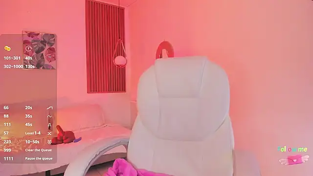 TiffanyWright online show from October 2025 11:22:02 AM