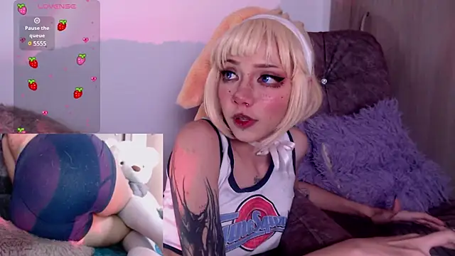 Alicedangerrr online show from March 2025 04:02:02 AM