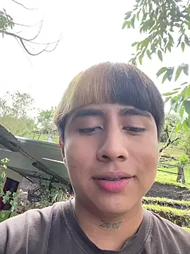 FlpGmz online show from October 2025 04:07:02 PM