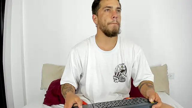 Beard xox online show from December 2024 09:34:01 PM