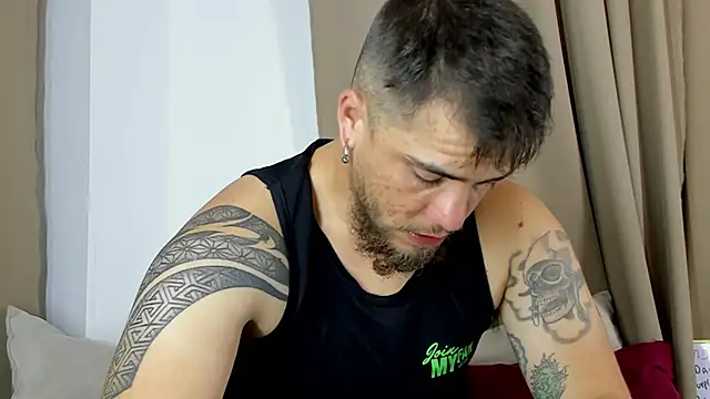 Beard xox online show from February 2025 10:36:01 PM