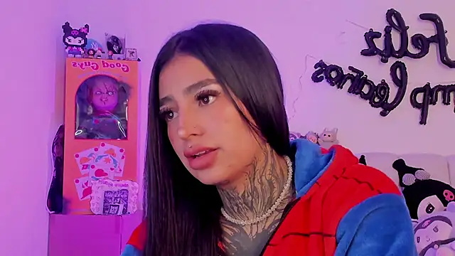 Snapshot of shadowcatt_ chatting on January 2026 12:48:02 AM shadowcatt online show from January 2026 12:48:02 AM