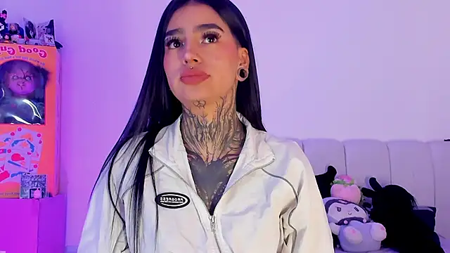 Snapshot of shadowcatt_ chatting on February 2026 06:01:02 PM shadowcatt online show from February 2026 06:01:02 PM