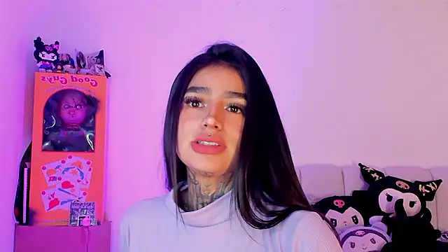 Snapshot of shadowcatt_ chatting on February 2026 10:06:01 PM shadowcatt online show from February 2026 10:06:01 PM