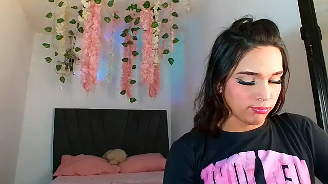 Snapshot of alexaryderr chatting on March 2026 04:10:02 PM alexaryderr online show from March 2026 04:10:02 PM