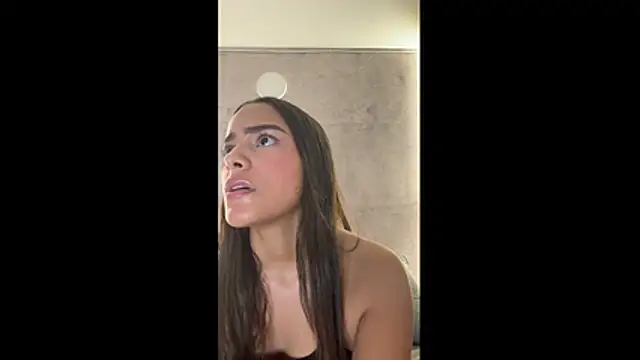 Nicky and Blake online show from November 2025 07:24:02 PM